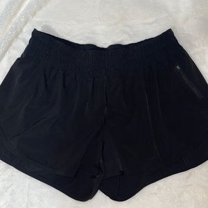 Lululemon short
